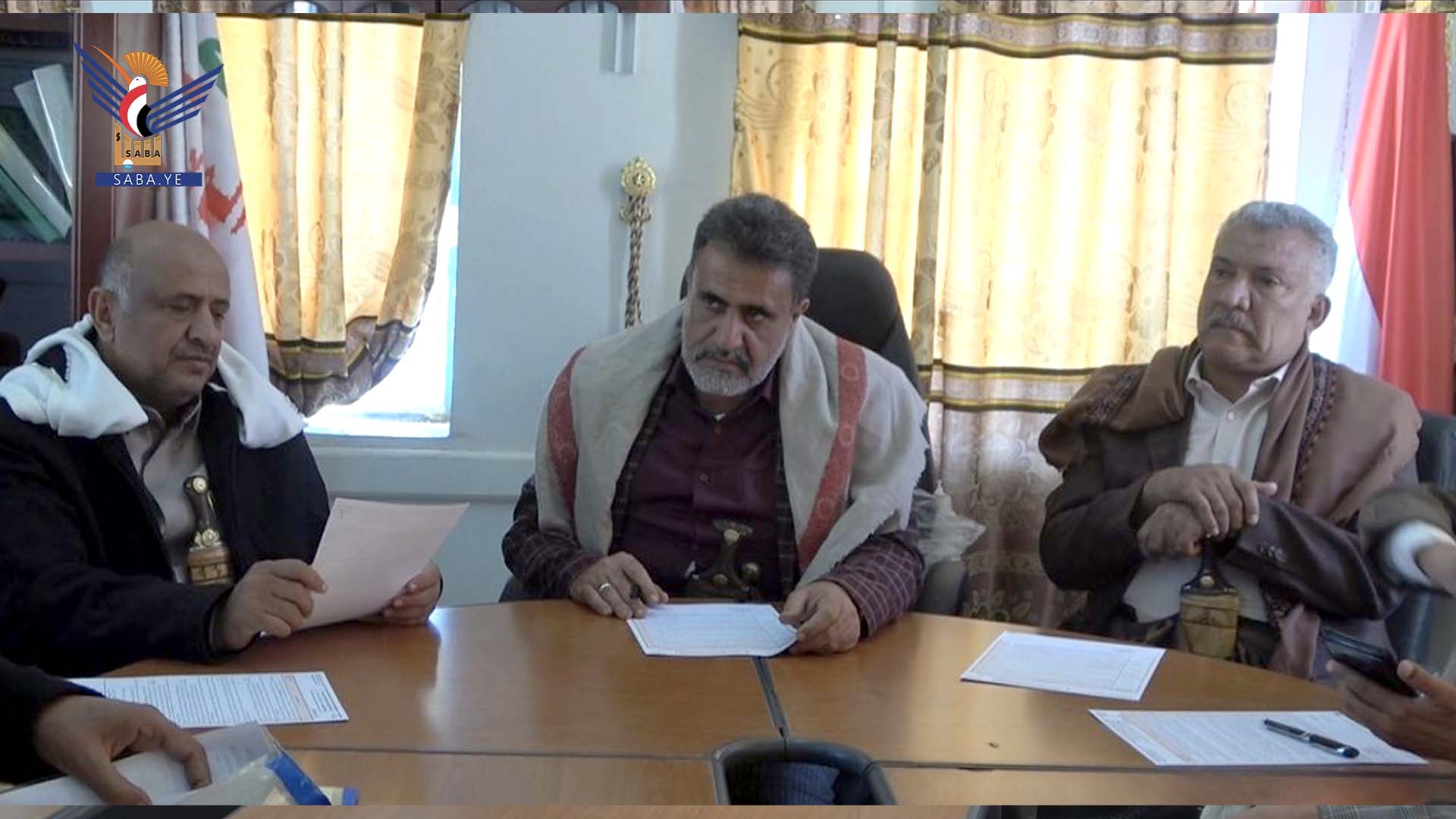 Tender Committee in Al-Bayda approves tenders for several service & development projects