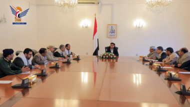 Le président Al-Mashat passe en revue les progrès accomplis dans la mise en œuvre du programme national de résilience au niveau ministériel