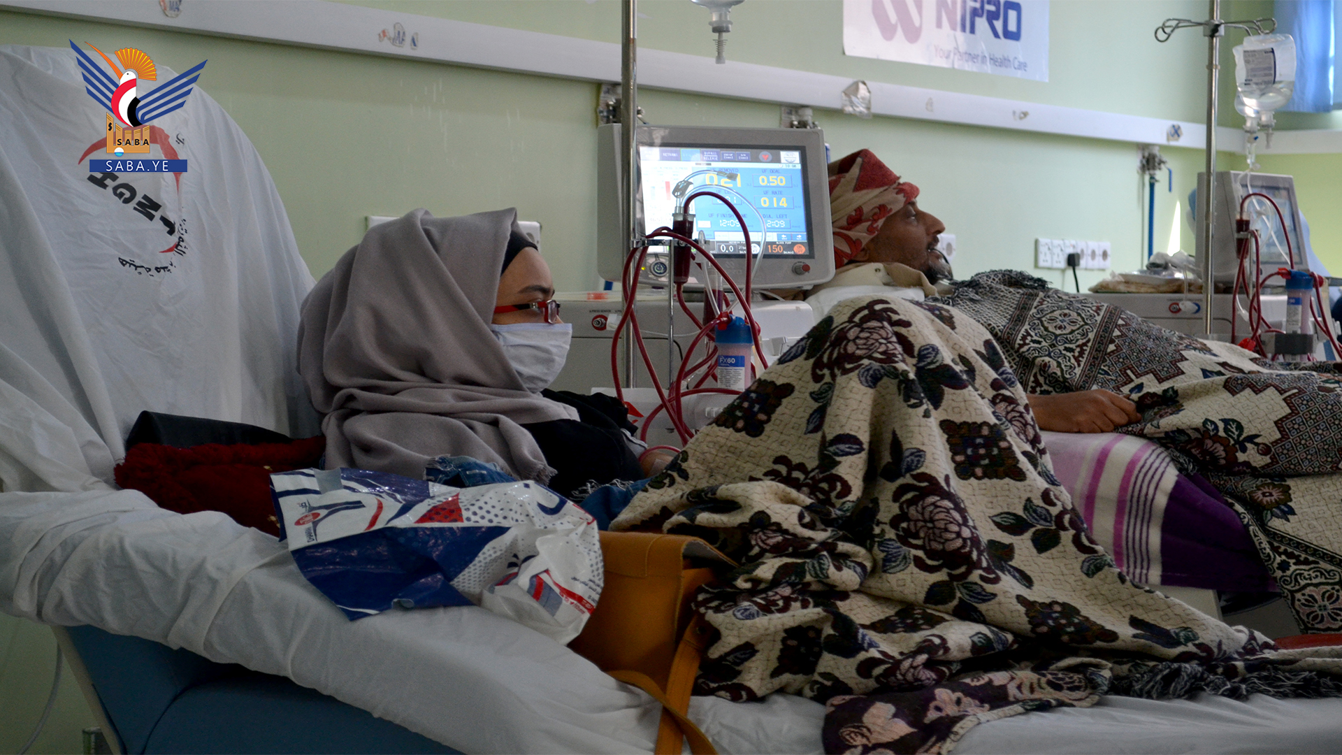 Patients with kidney failure in Yemen... UN siege and lethargy threaten their lives