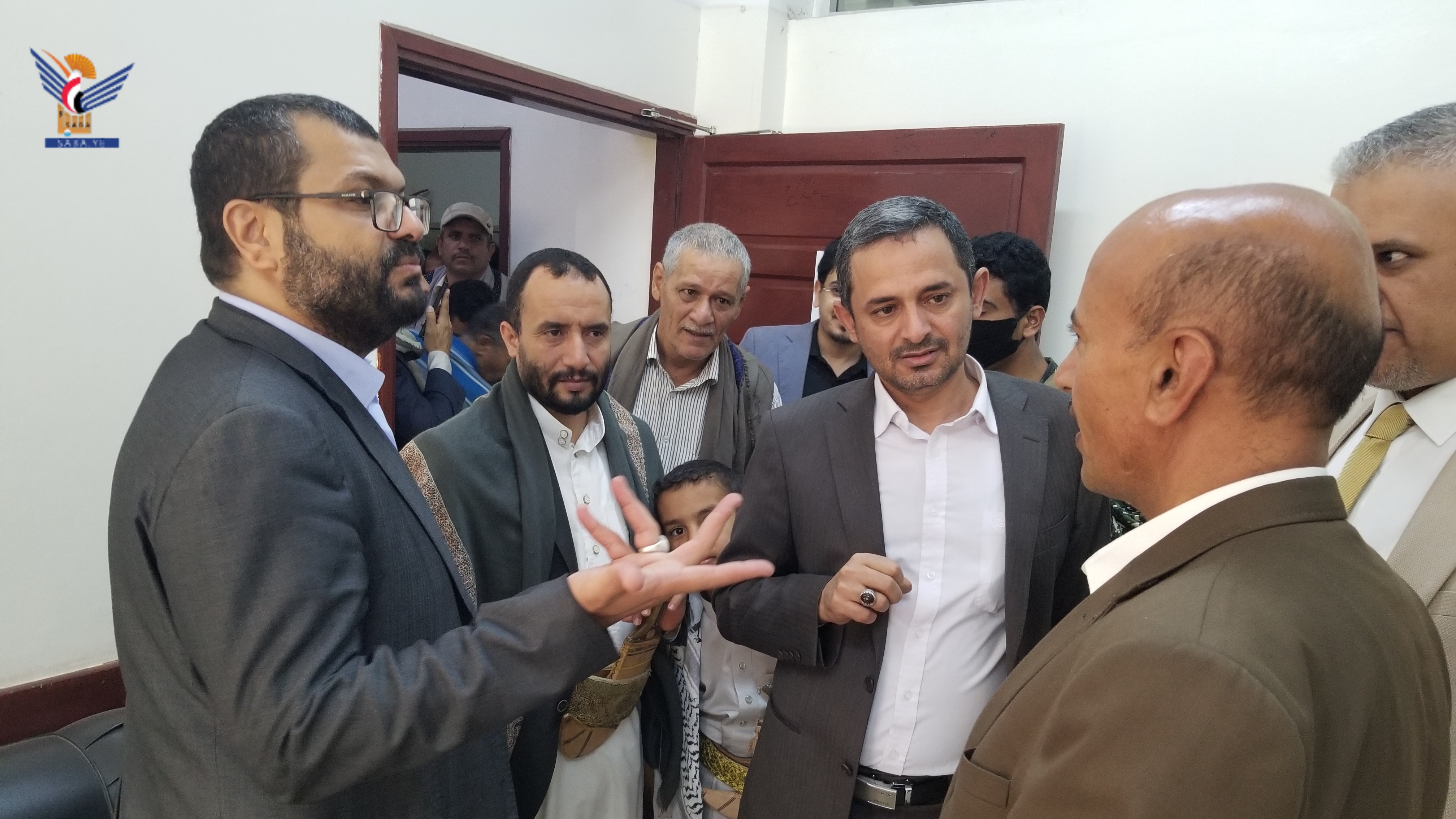 وزير الصحة ونائبه يتفقدان مستوى الانضباط الوظيفي بالوزارة عقب إجازة العيد