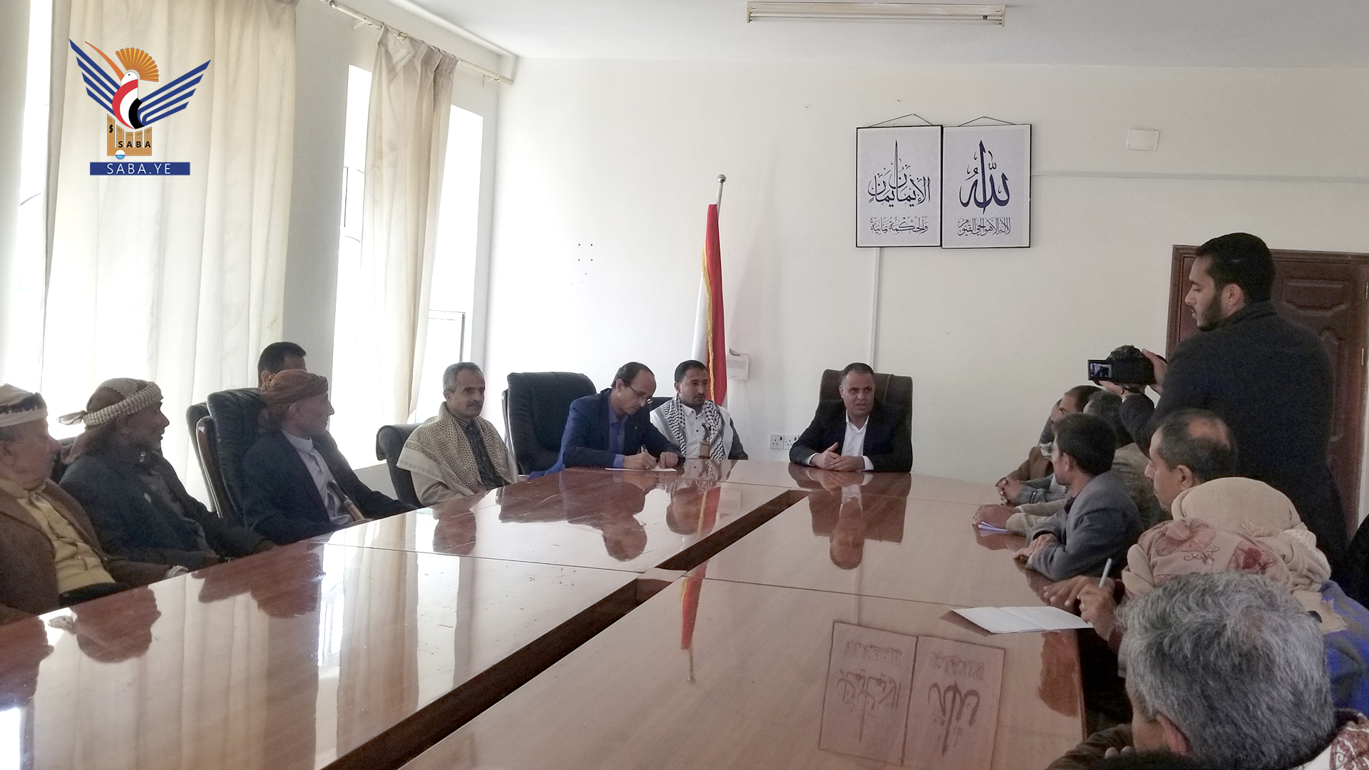 حجة : اجتماع برئاسة الصوفي ناقش آلية الارتقاء بأداء الإدارات العامة بالديوان