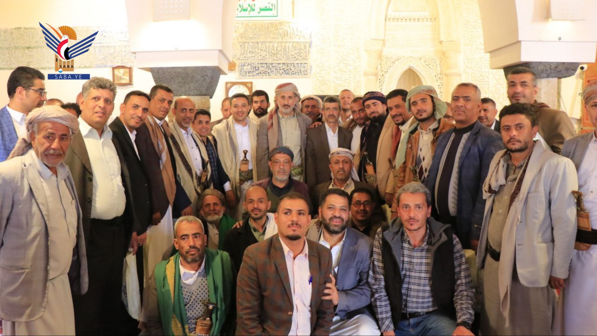 Oil minister visits Grand Mosque in old city of Sana'a Oil minister visits Grand Mosque in old city of Sana'a