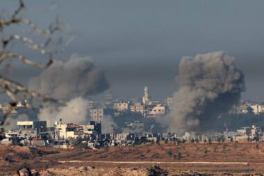 Die Zahl der Opfer palästinensischer Märtyrer im Gazastreifen ist seit Beginn der Aggression auf 31.045 gestiegen Die Zahl der Opfer palästinensischer Märtyrer im Gazastreifen ist seit Beginn der Aggression auf 31.045 gestiegen