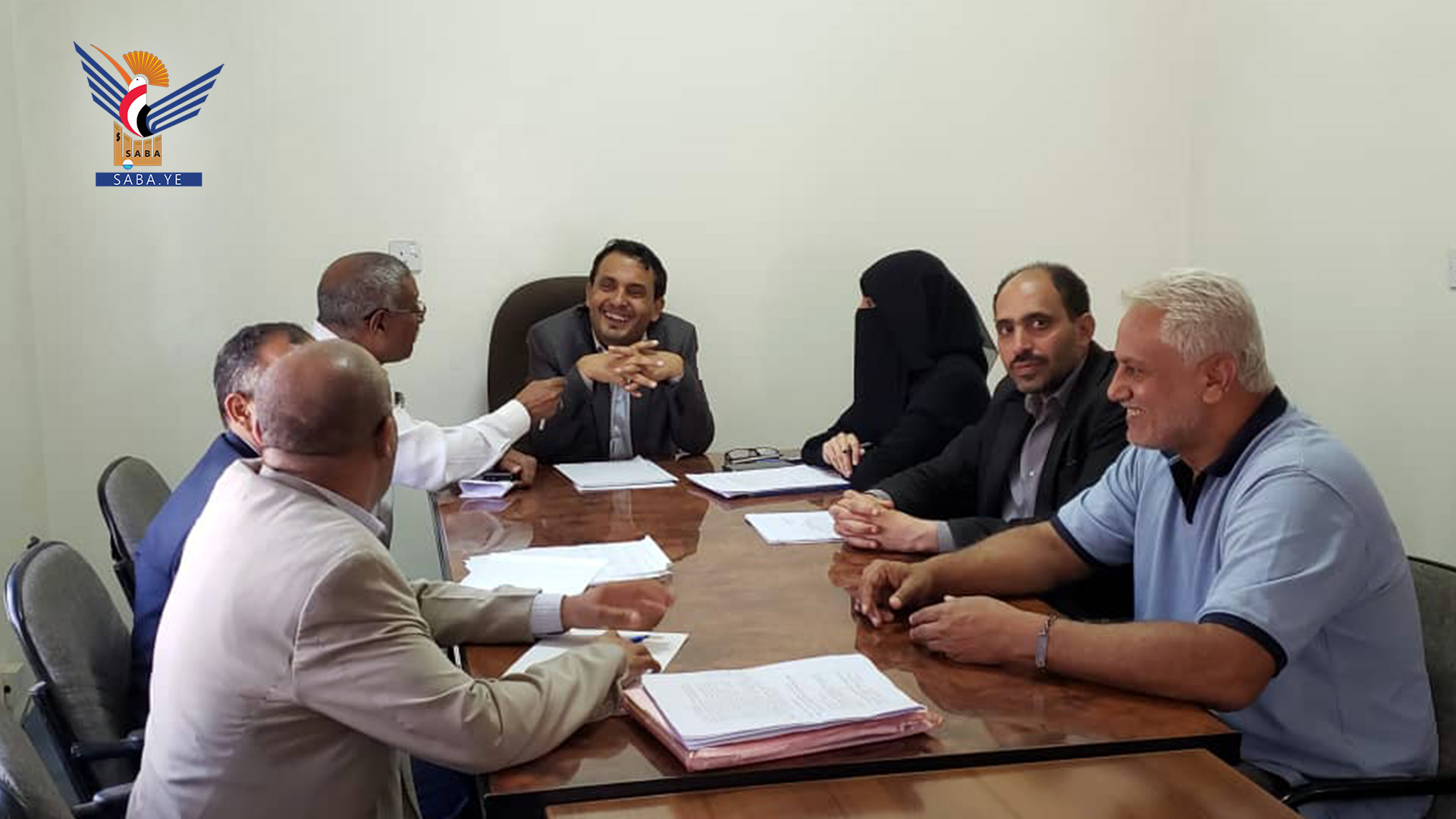 اجتماع لفريق تطوير اللائحة التنظيمية لوزارة حقوق الإنسان