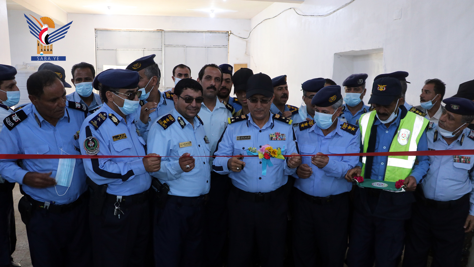 La apertura de una fábrica de chapas para vehículos y el Departamento Técnico y de Producción Técnica de la Policía de Tránsito