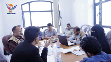 Discuter du plan de mise en œuvre du projet de création et de réhabilitation de 100 points de vente de poisson dans la capitale Sanaa Discuter du plan de mise en œuvre du projet de création et de réhabilitation de 100 points de vente de poisson dans la capitale Sanaa