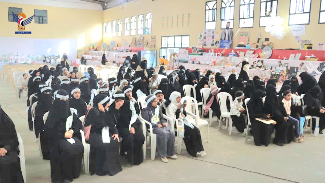 تكريم المتقنات للقرآن الكريم من طالبات المدارس الصيفية بأمانة العاصمة