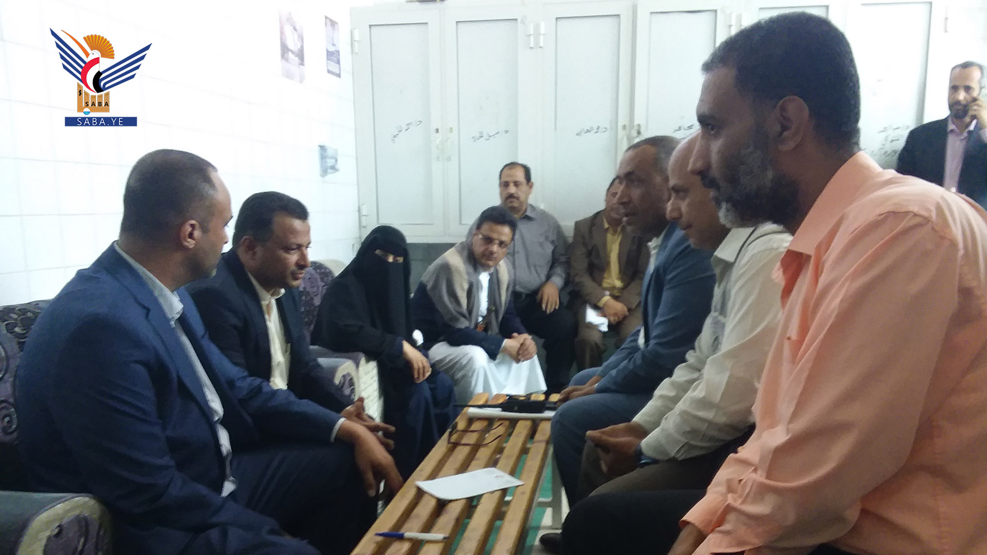 مناقشة آلية تقديم خدمات التأمين الصحي لعمال النظافة بأمانة العاصمة مناقشة آلية تقديم خدمات التأمين الصحي لعمال النظافة بأمانة العاصمة