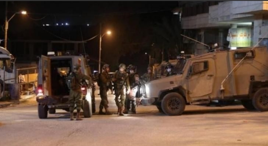 وسط اشتباكات عنيفة.. اصابة فلسطيني واعتقال ثلاثة من نابلس وجنين وسط اشتباكات عنيفة.. اصابة فلسطيني واعتقال ثلاثة من نابلس وجنين
