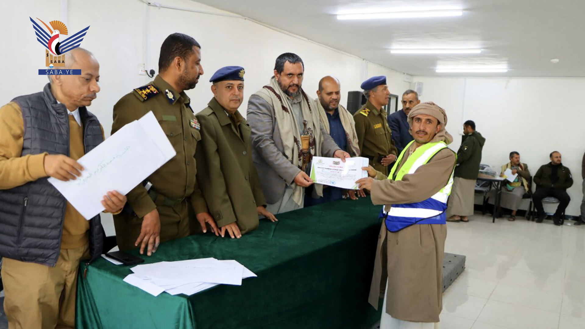 اختتام دورة تأهيلية في مجال الدفاع المدني ومواجهة الطوارئ بصنعاء اختتام دورة تأهيلية في مجال الدفاع المدني ومواجهة الطوارئ بصنعاء
