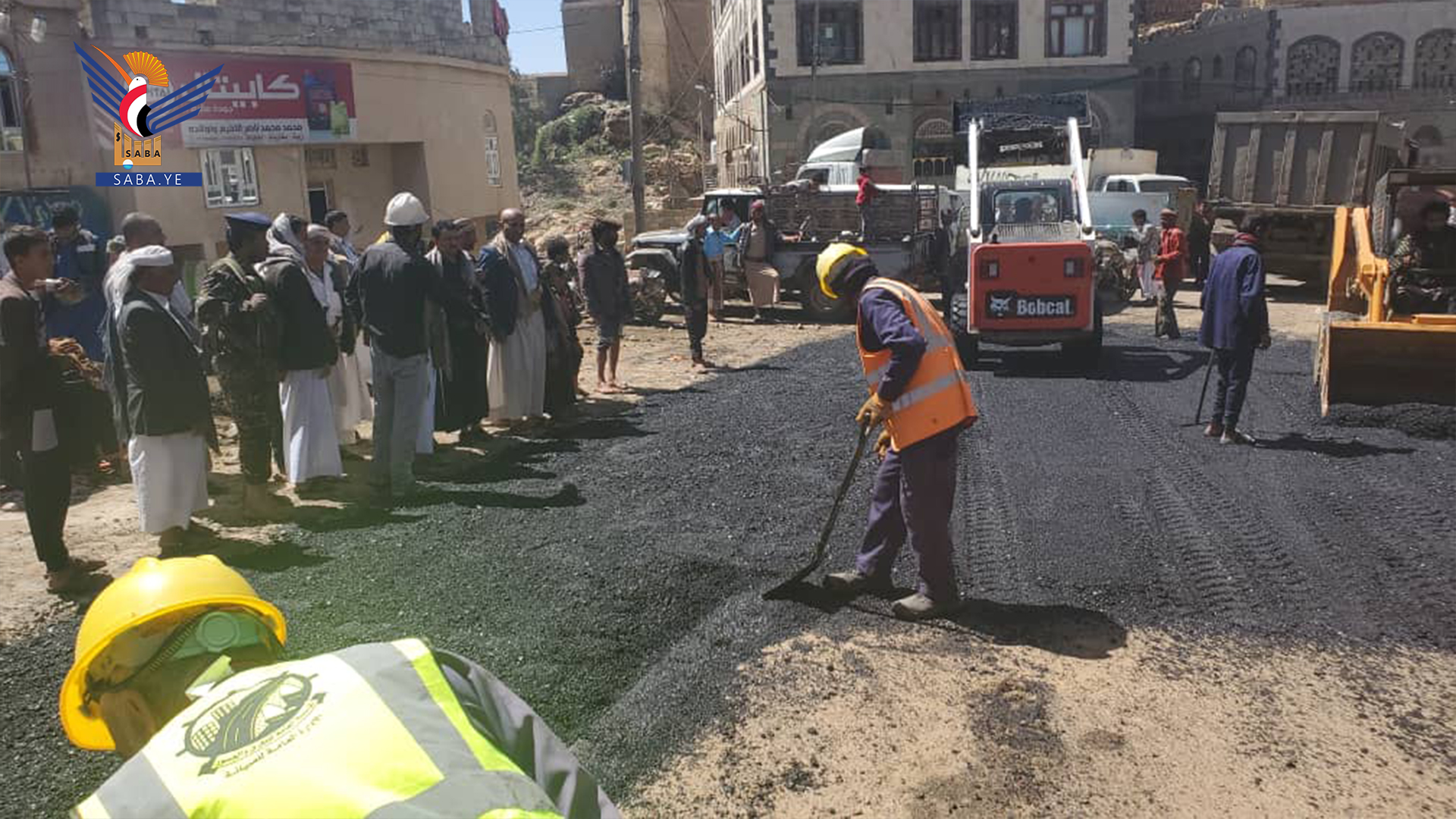 Instandhaltung von Straßen in der Provinz Al-Mahwit