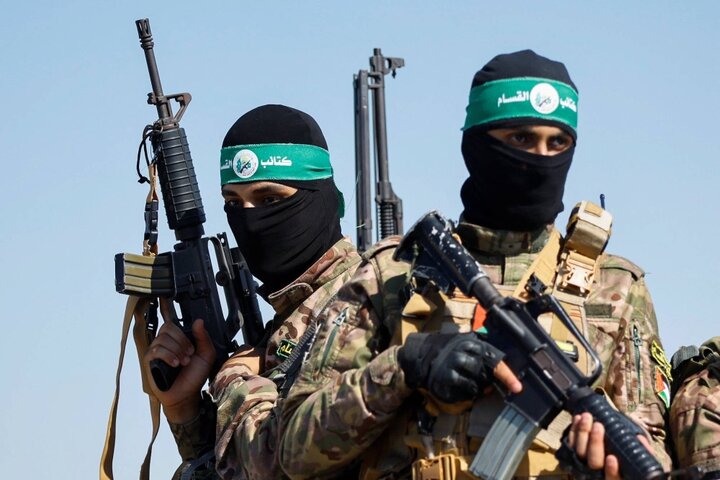 Al-Qassam promises to reveal 3 Zionist prisoners fate who had lost contact with group responsible for them