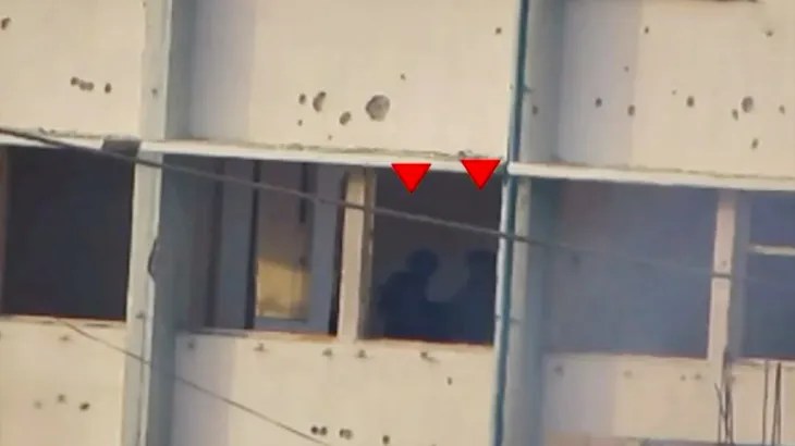 Al-Qassam bombs building with Zionist force, snipes soldiers in battles of Rafah