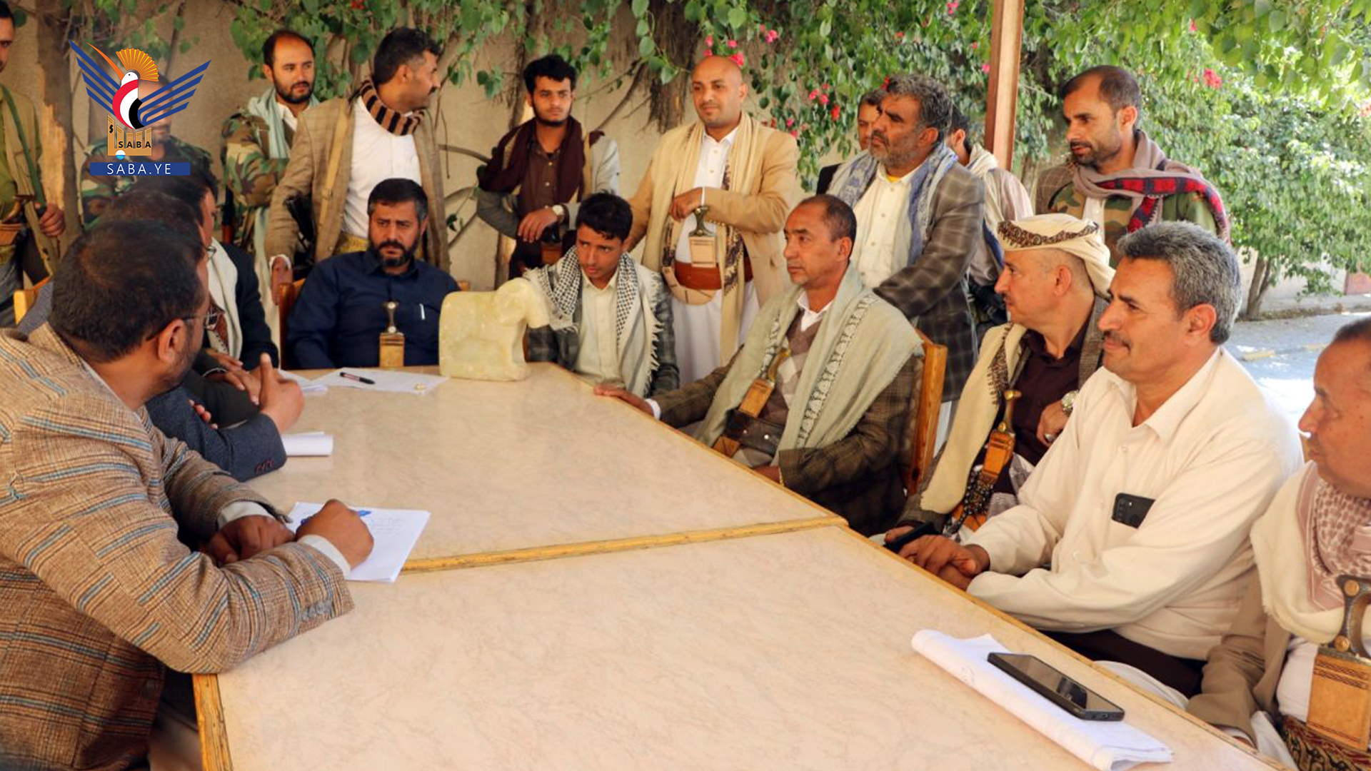 Antiquities Authority branch in Dhamar receives 2 artifacts found by a citizen Antiquities Authority branch in Dhamar receives 2 artifacts found by a citizen