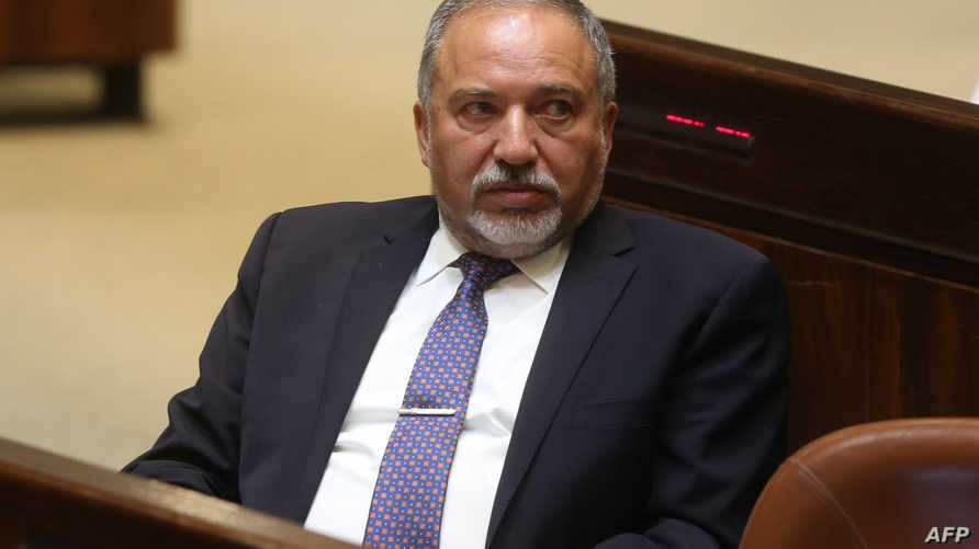 Lieberman calls on Netanyahu government to conclude swap deal & get out of Gaza
