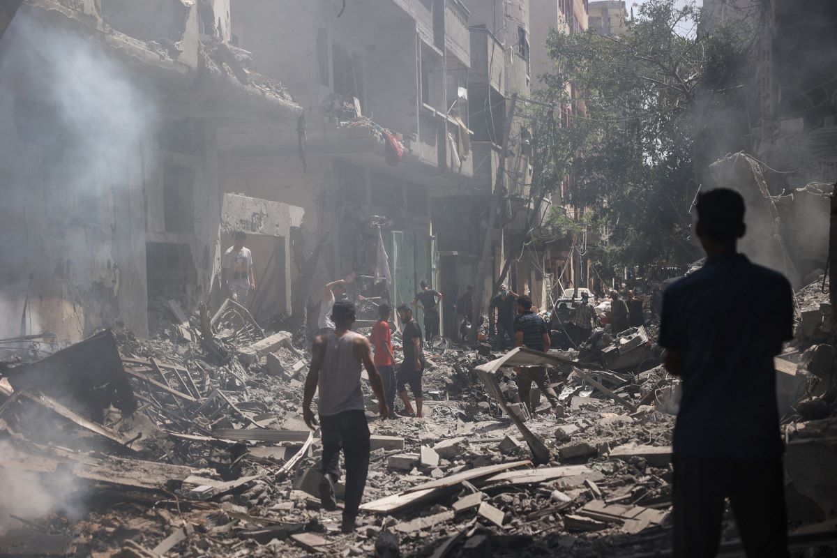 Father, three children martyrdom in enemy's bombing of Al-Nuseirat camp Father, three children martyrdom in enemy's bombing of Al-Nuseirat camp