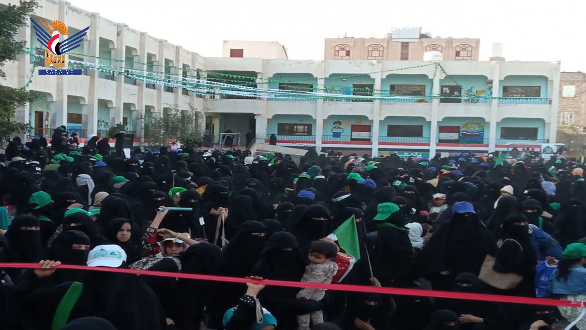 احتفالية نسائية حاشدة في همدان بذكرى المولد النبوي الشريف