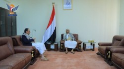  Le président Al-Mashat rencontre le gouverneur de Hajjah 
