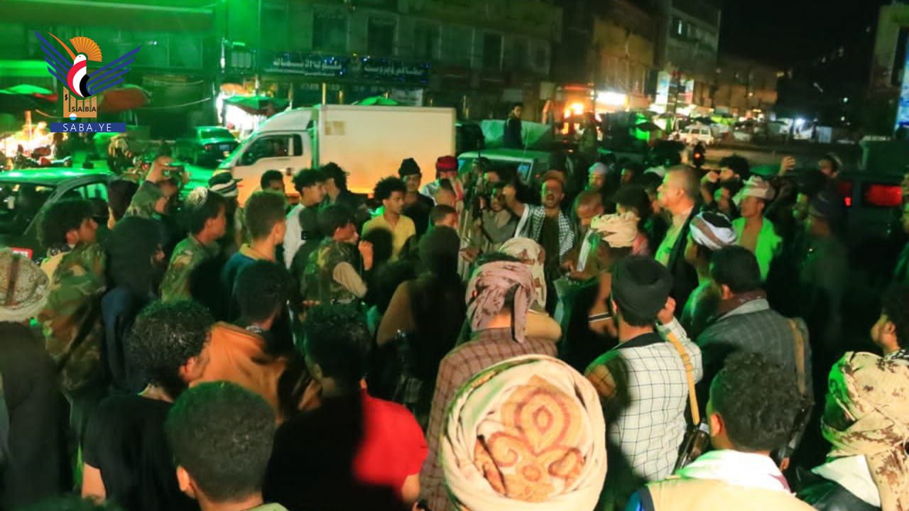 مسيرة ليلية غاضبة في تعز تنديدا بمجزرة مستشفى المعمداني في غزة