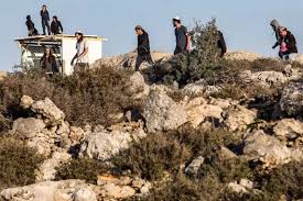 Zionist settlers invade citizens' houses in Khirbet al-Halawa in Masafer Yatta Zionist settlers invade citizens' houses in Khirbet al-Halawa in Masafer Yatta