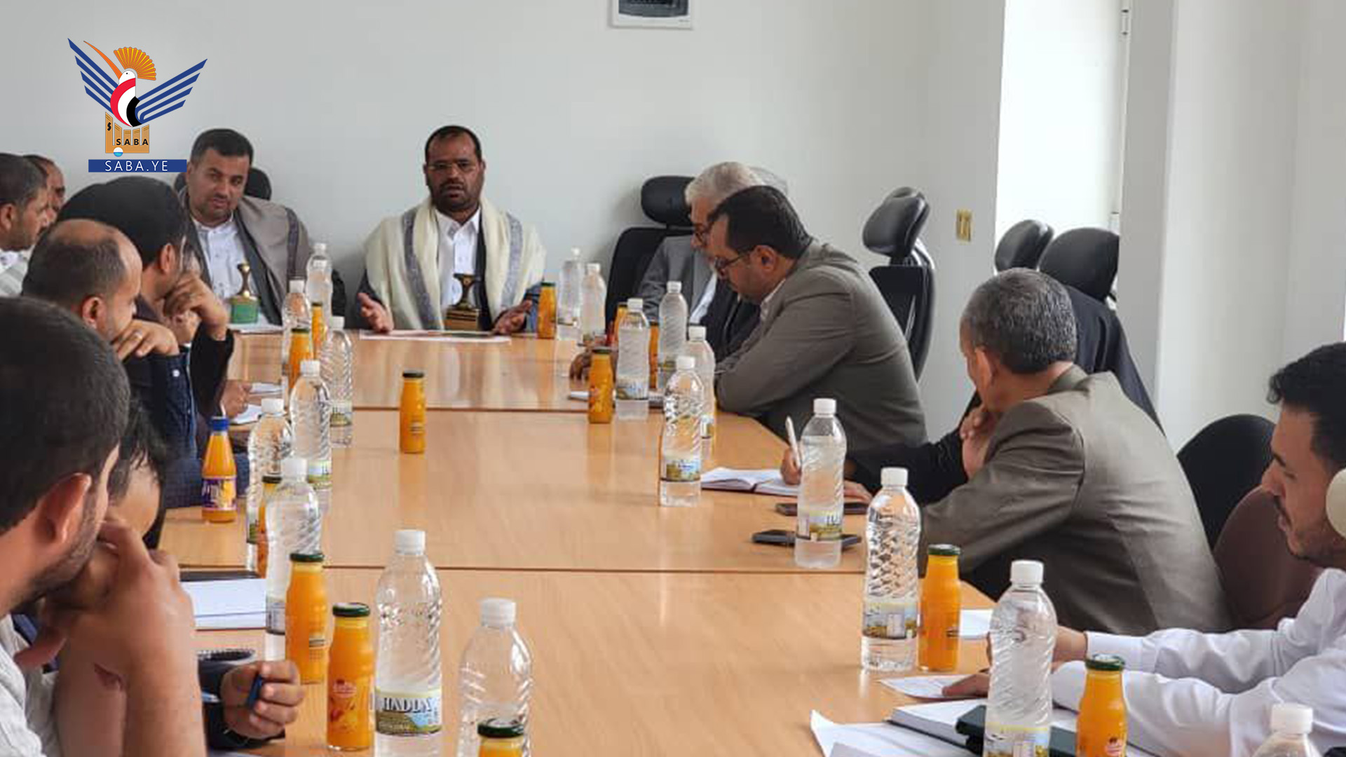 Discuter du plan et de l'évaluation des interventions des organisations à Sa'ada