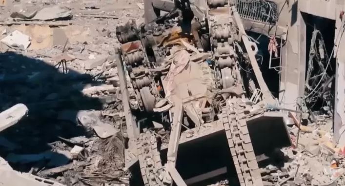 Al-Quds Brigades destroy Zionist military bulldozer east of Khan Younis 