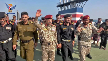 Le ministre de la Défense confirme que la mer Rouge est interdite aux navires de l'entité sioniste
