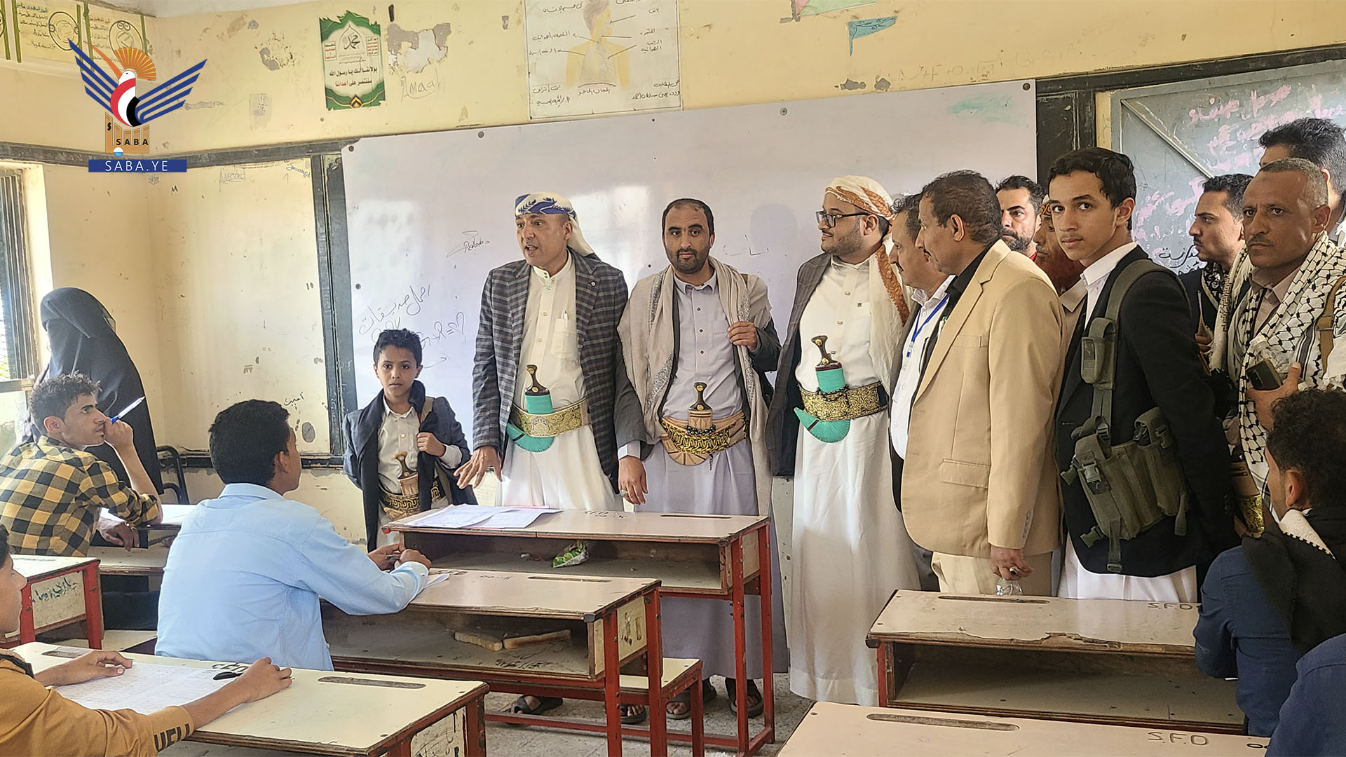 Al-Musawa launches high school exams in Taiz