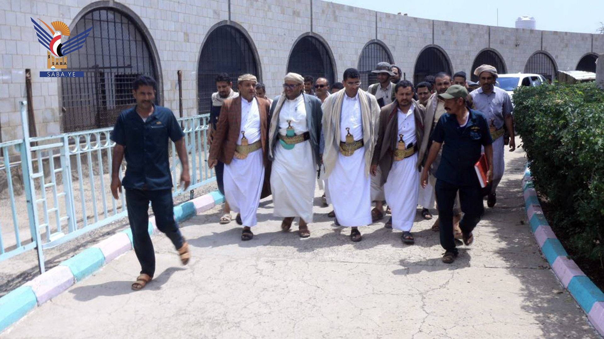 El Dr. Abu Lahoum revisa los requisitos para la rehabilitación de la línea Al-Hawban - Al-Qasr - Al-Kamb El Dr. Abu Lahoum revisa los requisitos para la rehabilitación de la línea Al-Hawban - Al-Qasr - Al-Kamb