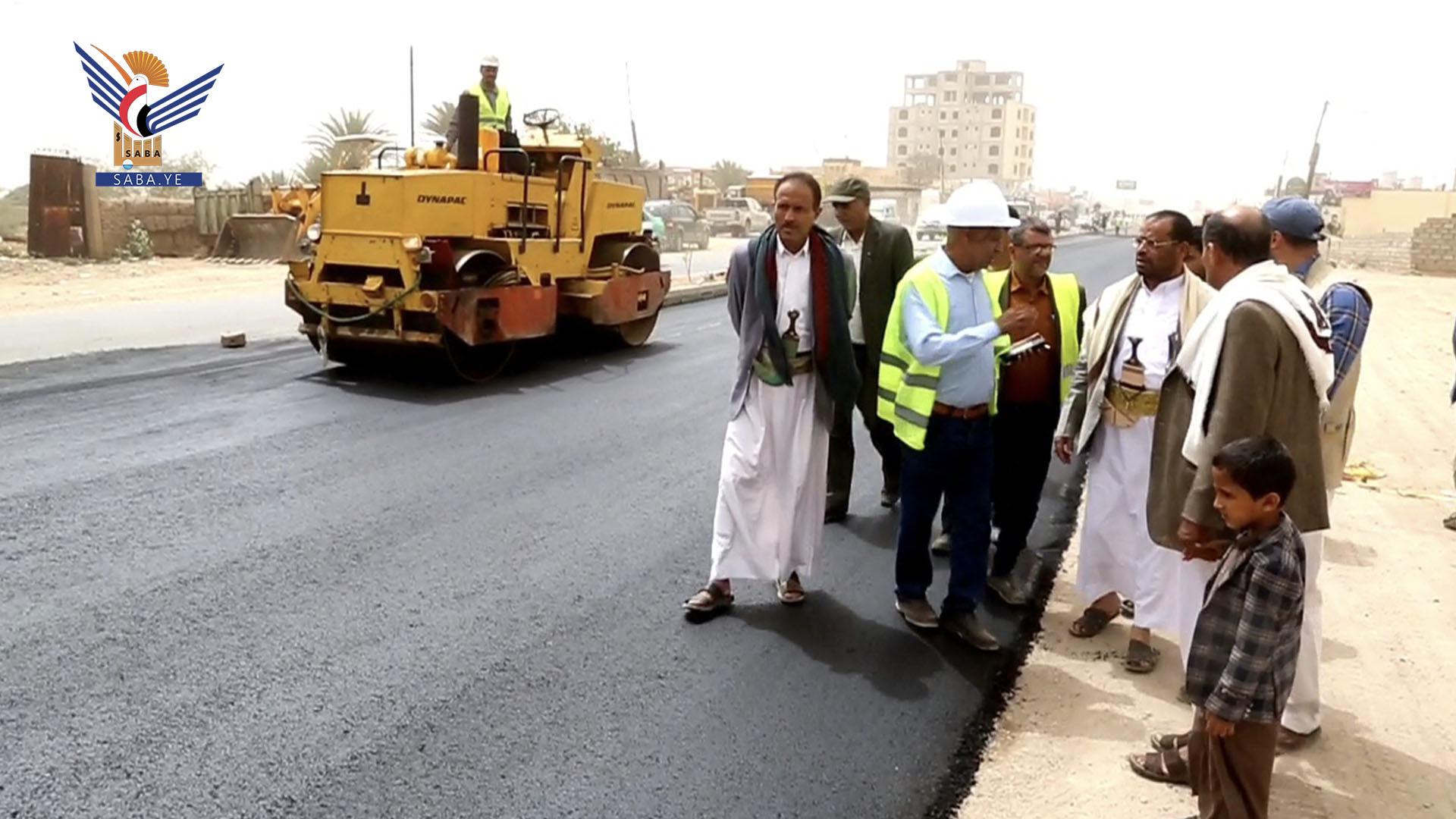 محافظ صعدة يتفقد سير العمل في عدد من المشاريع