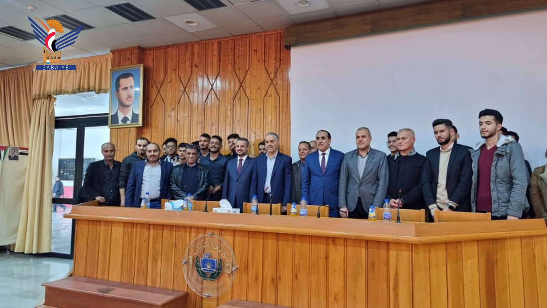 Botschafter Sabri nimmt am jemenitischen Studententreffen an der Tishreen-Universität in Syrien teil