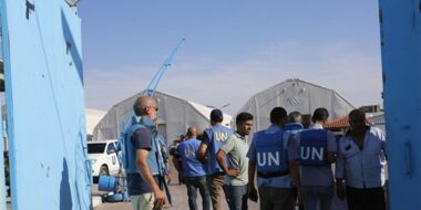 UNRWA: Unsere Mitarbeiter im Gazastreifen wurden schwer geschlagen und durch Stromschläge getötet