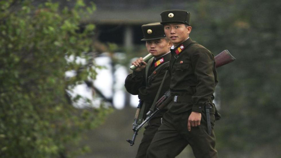 North Korea.. More than 800,000 youths volunteered to join army to fight US 
