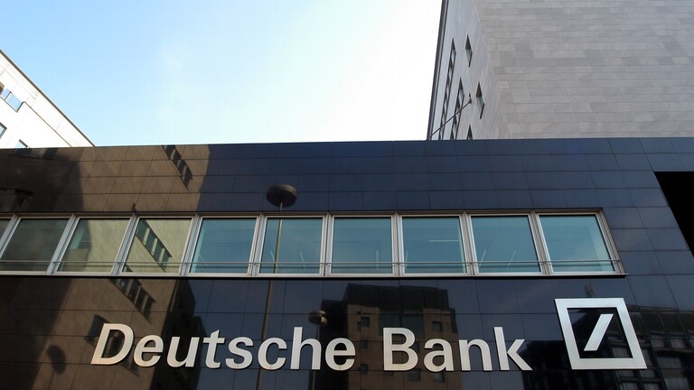 El desplome de las acciones del mayor banco alemán, ante los temores de inestabilidad en el sector bancario europeo.