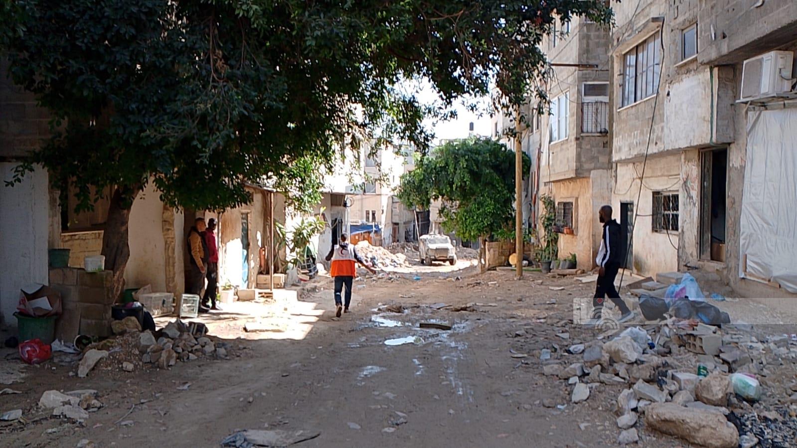 Israeli army escalates siege, assaults in Tulkarm Israeli army escalates siege, assaults in Tulkarm