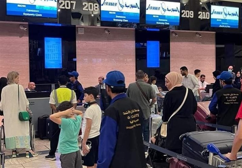 اولین هواپیمای سوری پس از 12 سال وقفه در فرودگاه ریاض به زمین نشست اولین هواپیمای سوری پس از 12 سال وقفه در فرودگاه ریاض به زمین نشست
