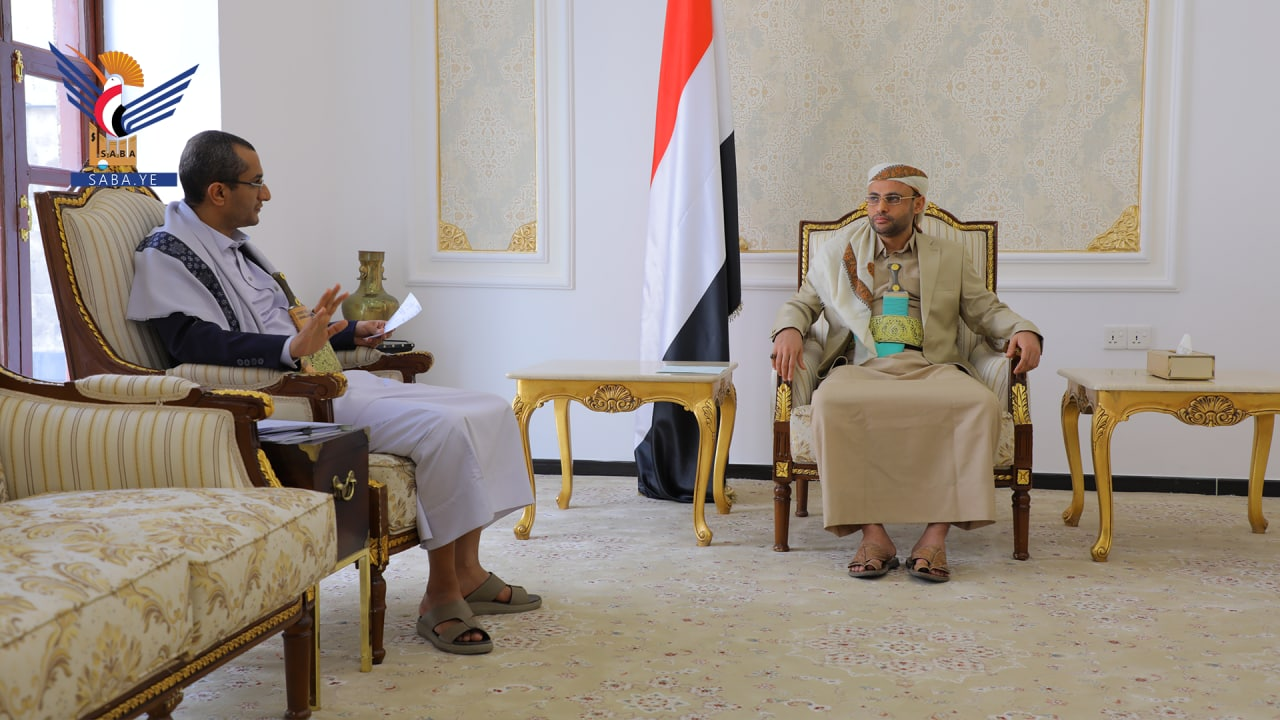 President Al-Mashat stresses importance of implementing public service code of conduct