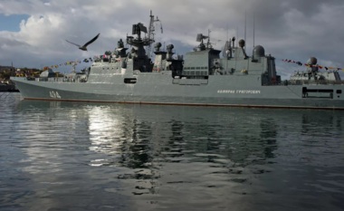 Frigate of Russian Navy makes  working visit to Algeria