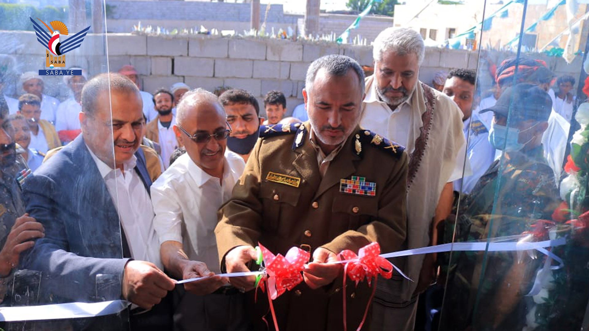 Innenminister weiht eine Reihe von Projekten in der Küstenwache in Hodeidah ein