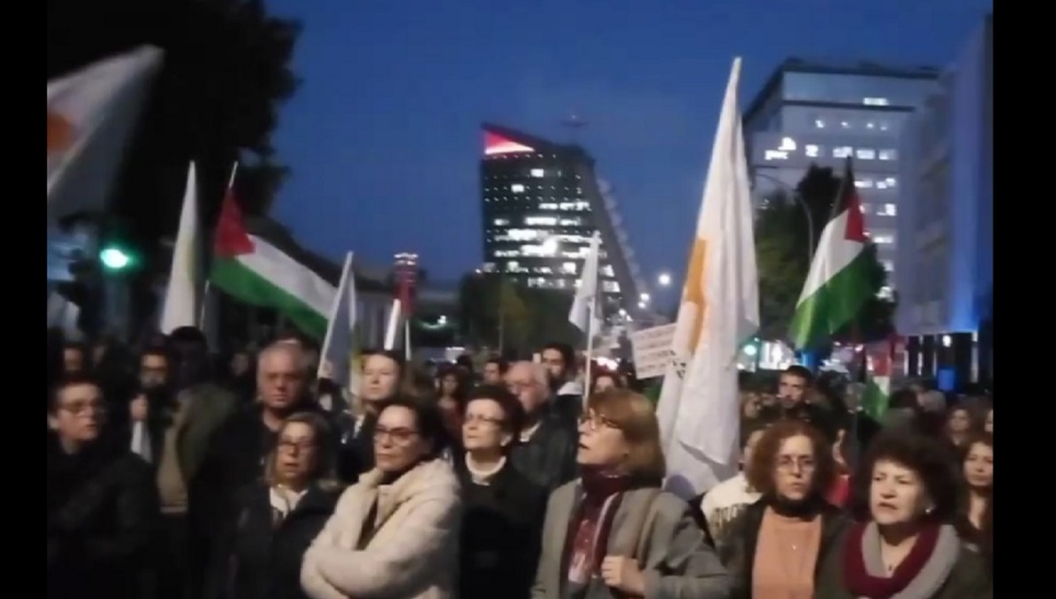 Cyprus witnesses mass demonstrations in protest against visit of Zionist president Cyprus witnesses mass demonstrations in protest against visit of Zionist president