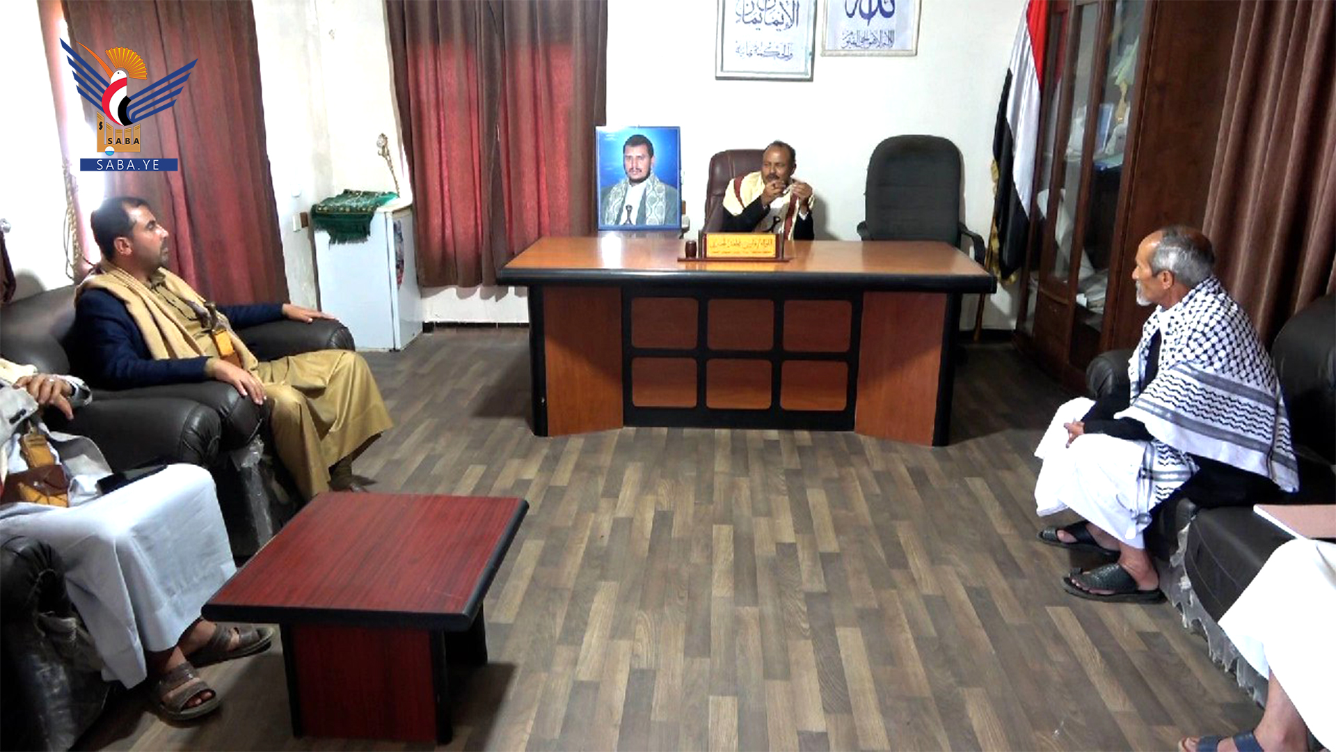 Discussing mechanism for implementing work on project to connect Raimah electricity to public grid