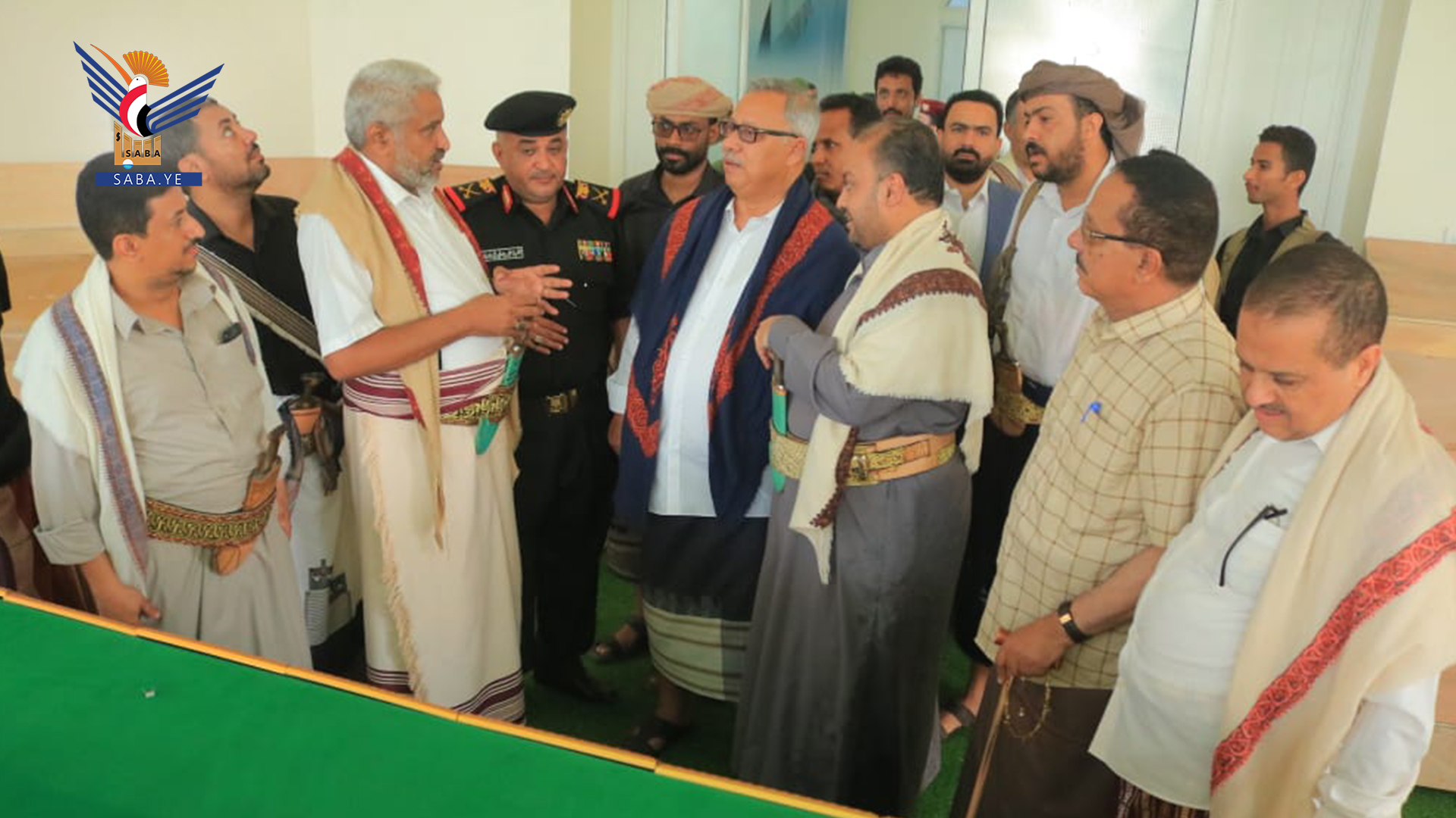Premierminister überprüft die Ausstattung der zentralen Ausstellung der Märtyrer in Hodeidah