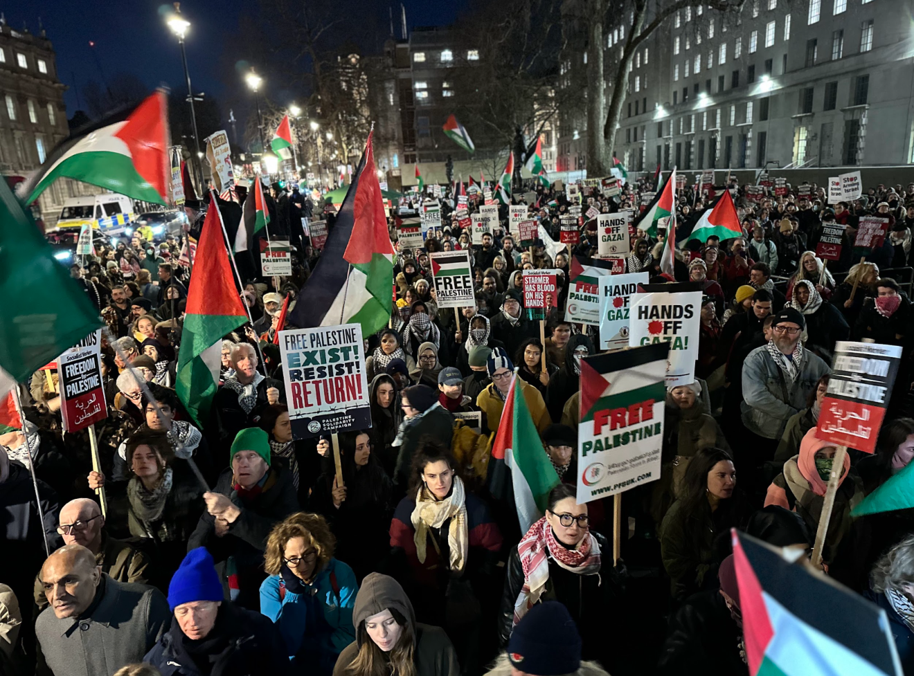 Thousands of nobles stage sit-in in London to protest Israeli offensive Thousands of nobles stage sit-in in London to protest Israeli offensive