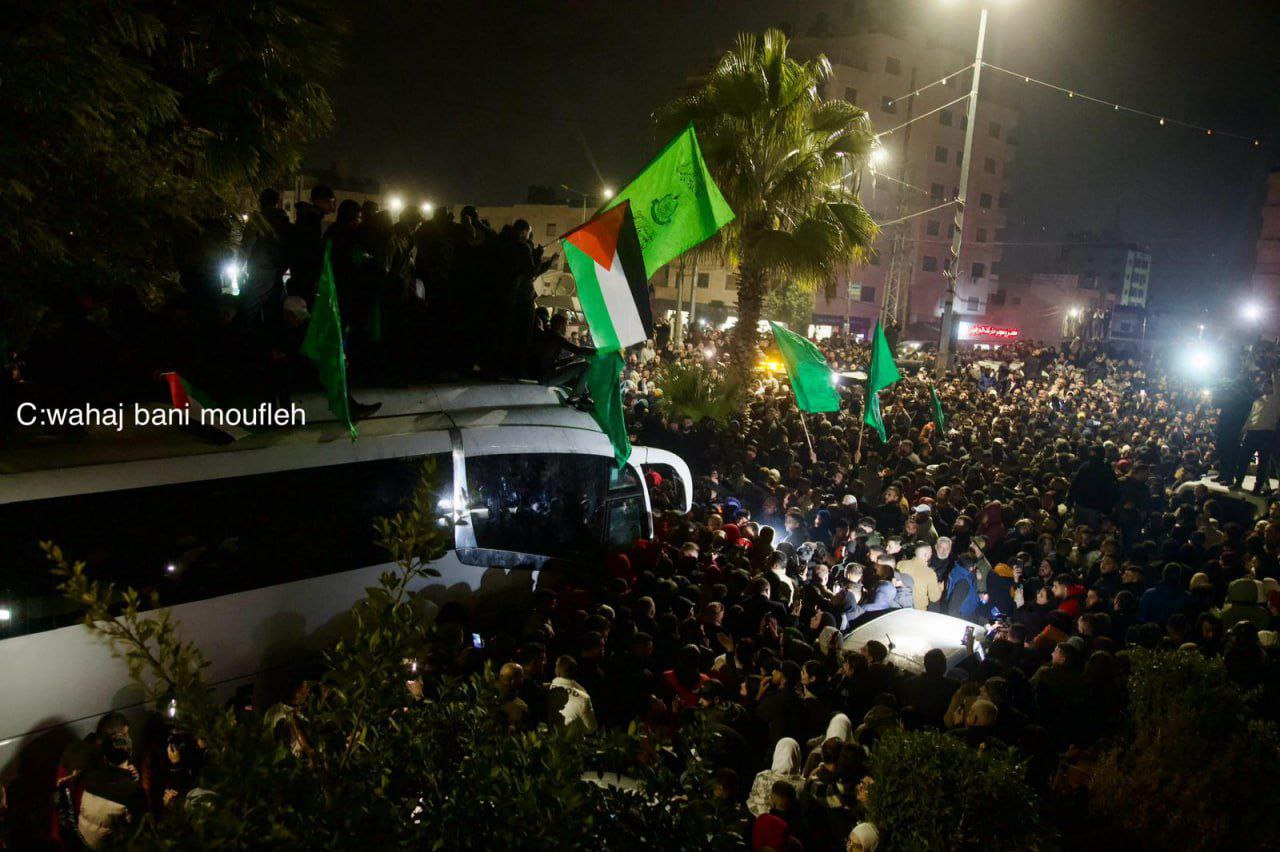 Zionist Minister of War orders army to prevent Palestinian celebrations recurrence for liberation of prisoners Zionist Minister of War orders army to prevent Palestinian celebrations recurrence for liberation of prisoners