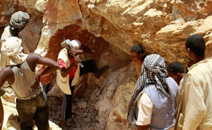 14 workers dead in gold mine collapse in northern Sudan 14 workers dead in gold mine collapse in northern Sudan