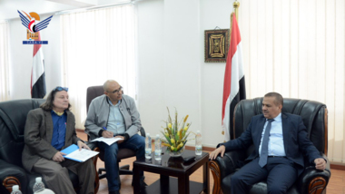 Minister of Transport appreciates Supervisory & International Committee efforts to save environment in Red Sea