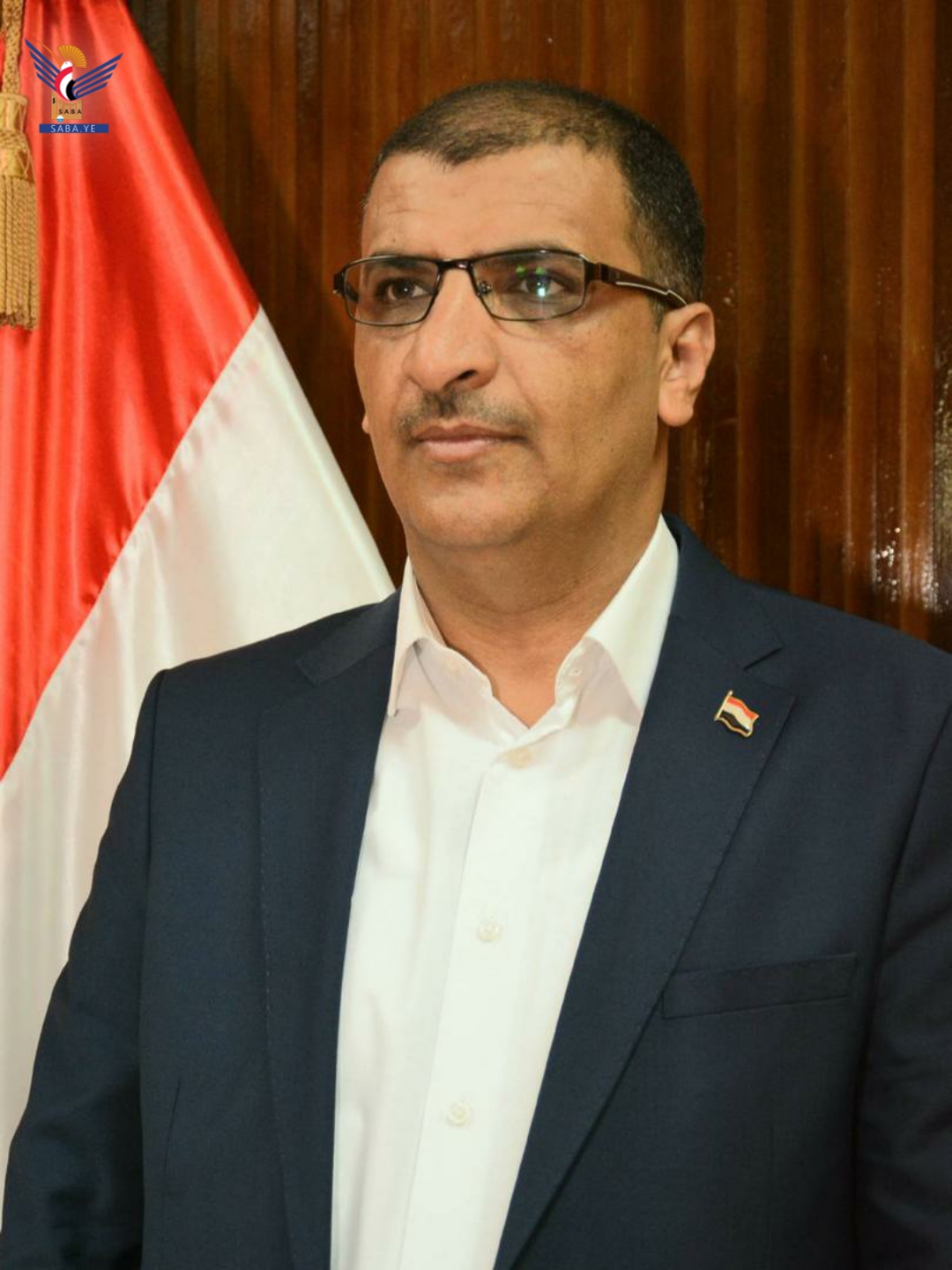 وزير الاتصالات يهنئ قائد الثورة ورئيس المجلس السياسي بحلول شهر رمضان