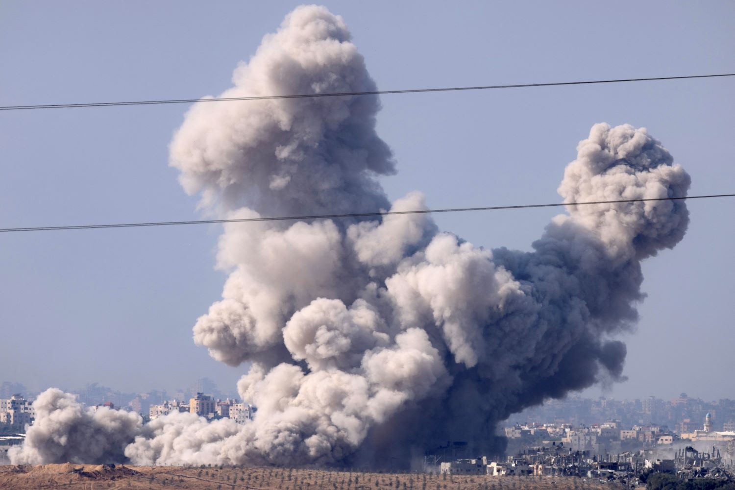 Three Palestinians martyred Three Palestinians martyred