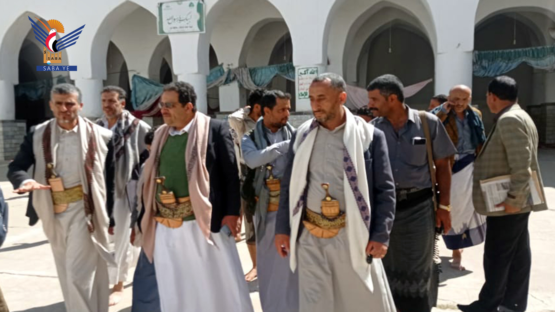 Les endommagements US-sionistes-saoudiens de la mosquée Al Janad à Taiz inspectés