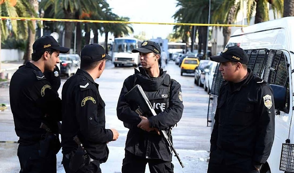 Las autoridades iraníes arrestan a 21 terroristas en Isfahán Las autoridades iraníes arrestan a 21 terroristas en Isfahán